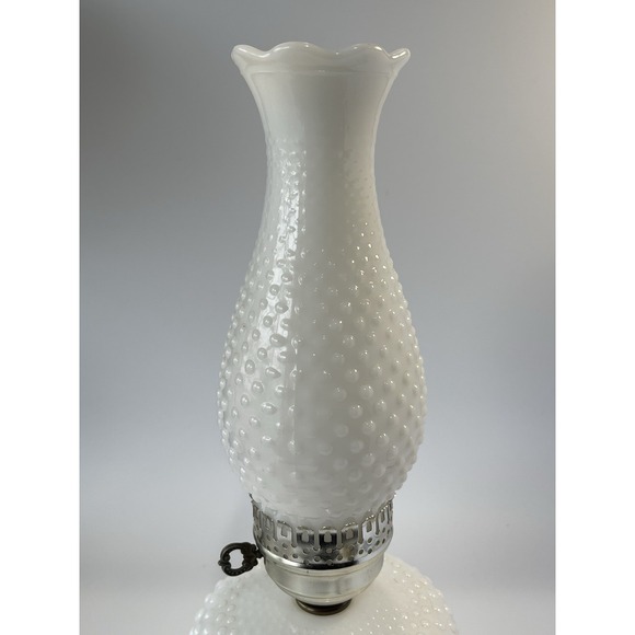 VTG Fenton Lamp Milk Glass Hobnail Underwriters laboratories Inc 17" Tall - Picture 4 of 14